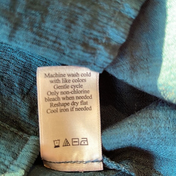 Coldwater Creek Button Down Blouse in Dark Teal - Picture 6 of 10